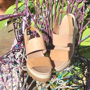 Sorel Leather Espadrilles SZ 9